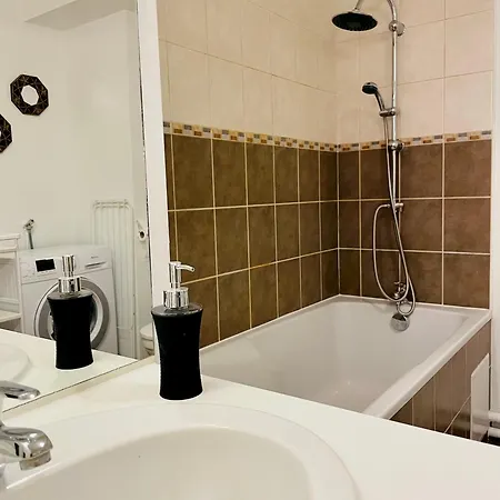 Bel Au Pied Du Tram Apartment Tours