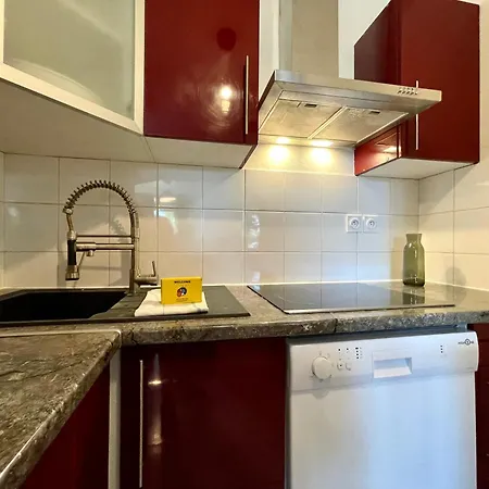Apartment Bel Au Pied Du Tram *